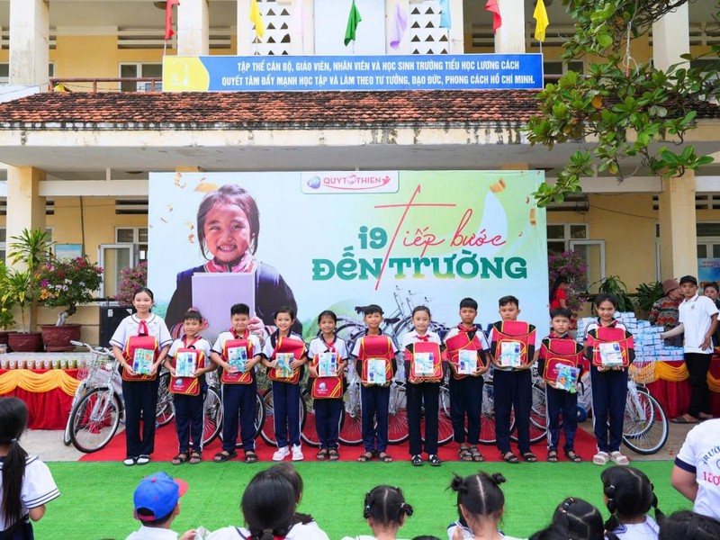 Biểu tượng điện thoại di động và đồng hồ